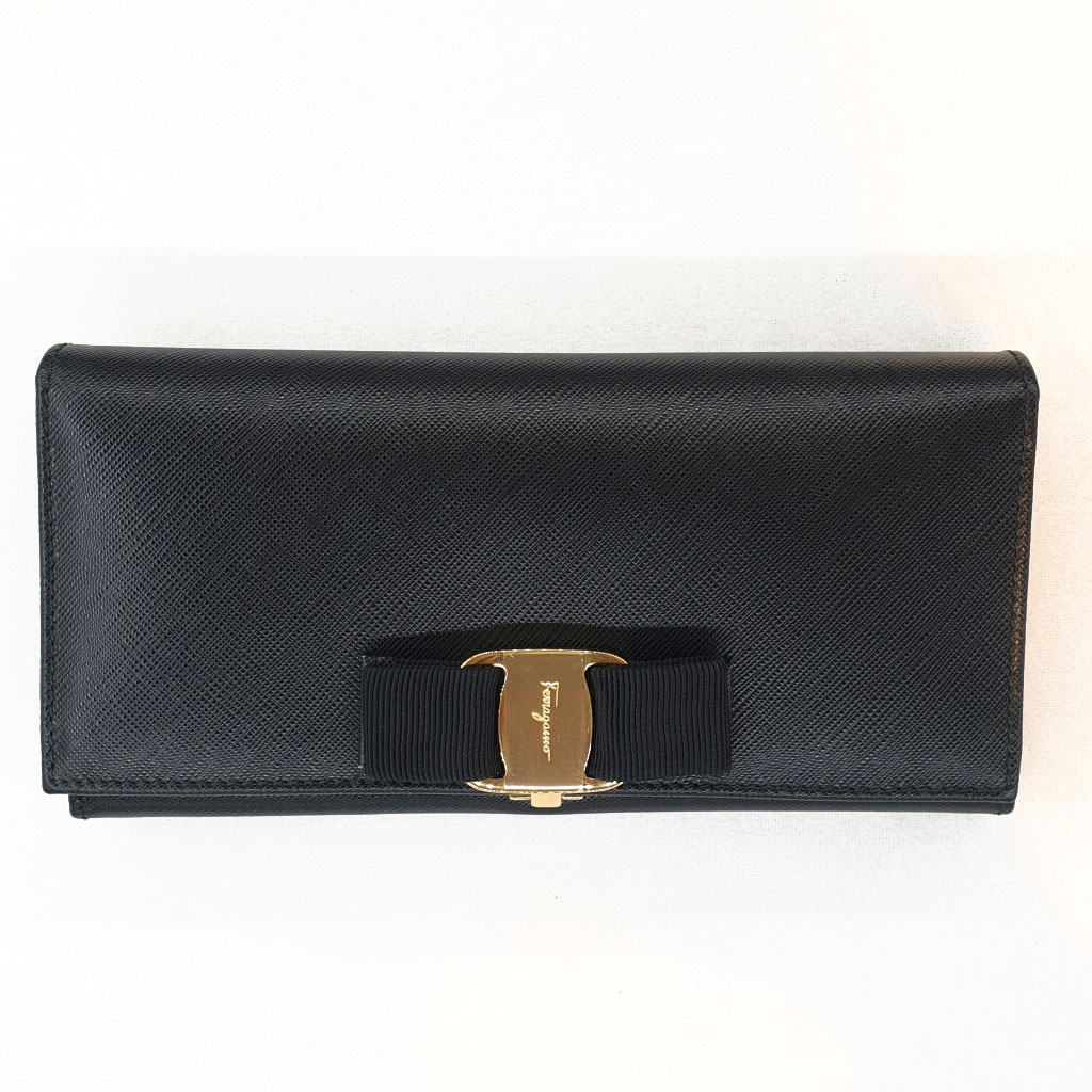 진성통상- 환급 FERRAGAMO SLG 22A900